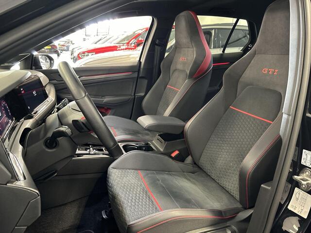 Volkswagen GOLF 2.0 TSI 300pk DSG GTI Clubsport · Panoramadak · Camera · Keyless · Harman Kardon Audio · Head-Up · Apple/Android Car Play · Stoel & Stuurverwarming · 19'' Inch ·