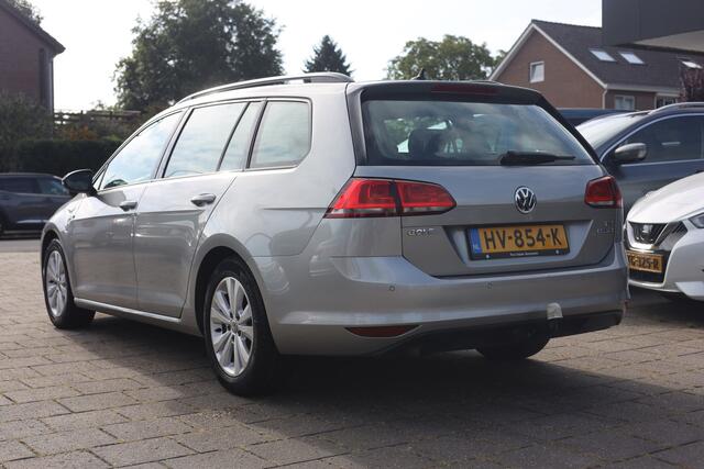 Volkswagen GOLF Variant 1.0 TSI NAVI | CAMERA | PDC | TREKHAAK | NL AUTO