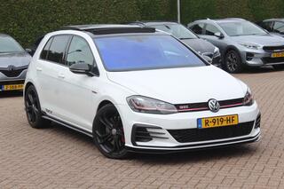 volkswagen-golf-2.0-tsi-gti-tcr---a