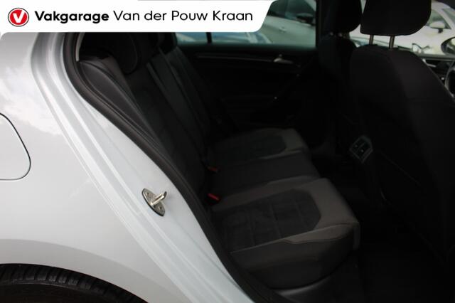 Volkswagen GOLF 1.5 TSI Highline DSG 131PK