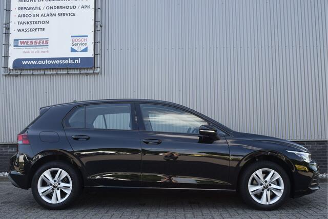 Volkswagen GOLF 1.0 TSI Life Adaptive cruise, Camera, Carplay, DAB, Navi