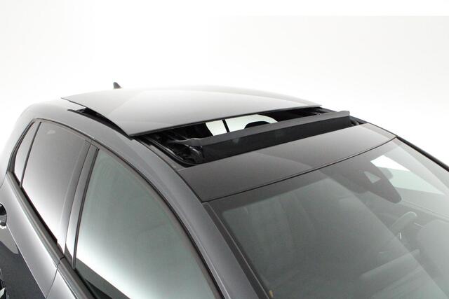 Volkswagen GOLF 1.5 272pk eHybrid GTE Trekhaak 360Camera Head-Up Panoramadak Keyless Navigatie