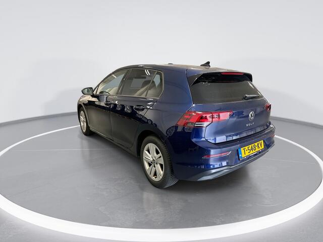 Volkswagen GOLF 1.0 TSI 110pk Life · Apple/Android Car Play · Navigatie · P-Sensoren · Getint Glas · Sfeerverlichting · 16'' Inch · Garantie t/m 07-07-2027 of 100.000km