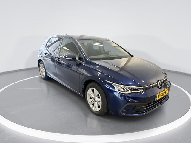 Volkswagen GOLF 1.0 TSI 110pk Life · Apple/Android Car Play · Navigatie · P-Sensoren · Getint Glas · Sfeerverlichting · 16'' Inch · Garantie t/m 07-07-2027 of 100.000km