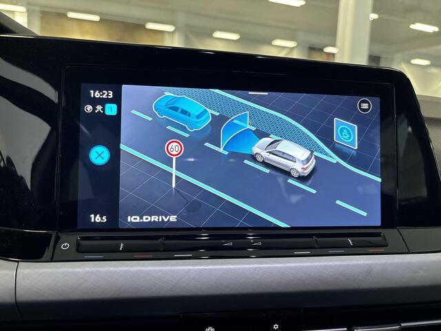 Volkswagen GOLF 1.0 TSI 110pk Life · Apple/Android Car Play · Navigatie · P-Sensoren · Getint Glas · Sfeerverlichting · 16'' Inch · Garantie t/m 07-07-2027 of 100.000km