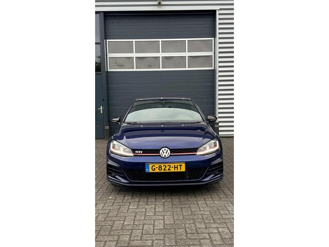 Volkswagen GOLF 2.0 TSI GTI Performance