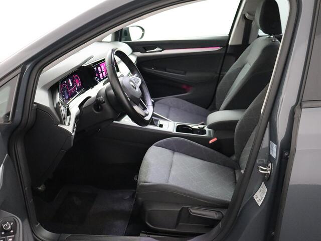 Volkswagen GOLF 1.0 TSI Life | ACC | Android Auto/ Carplay | Stoelverwarming!