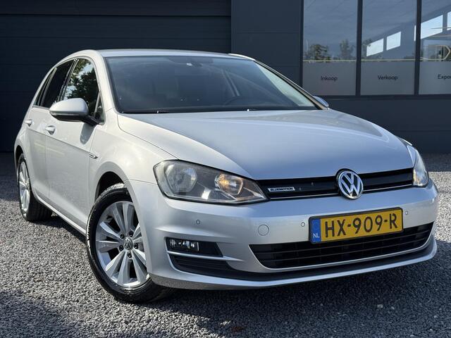 Volkswagen GOLF 1.0 TSI Business Edition Connected Navi,Dealer onderhouden,Camera,6 Bak,Clima,Cruise,116pk,Lm velgen,Pdc V+A,N.A.P,Apk tot 02-2026