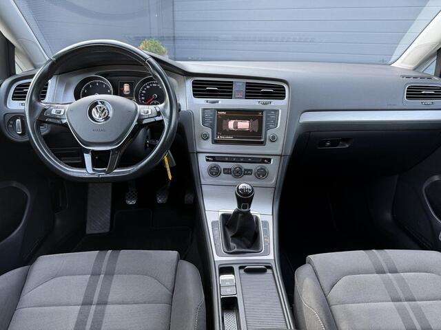 Volkswagen GOLF 1.0 TSI Business Edition Connected Navi,Dealer onderhouden,Camera,6 Bak,Clima,Cruise,116pk,Lm velgen,Pdc V+A,N.A.P,Apk tot 02-2026