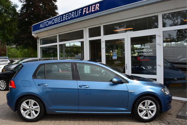 Volkswagen GOLF 1.0 116PK TSI Comfortline Executive | Trekhaak | DAB+ | Clima | PDC | Orig. NL | NAP | Navi |