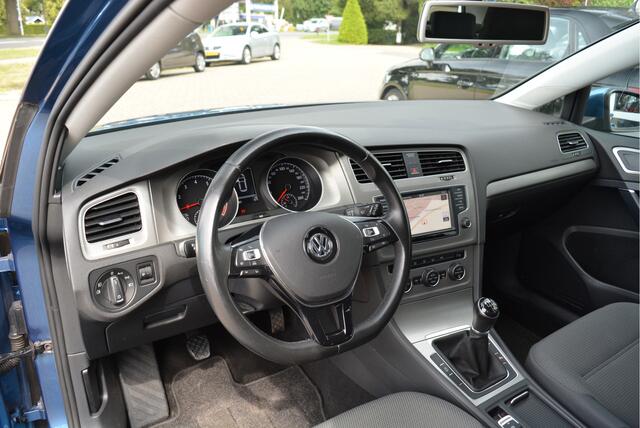 Volkswagen GOLF 1.0 116PK TSI Comfortline Executive | Trekhaak | DAB+ | Clima | PDC | Orig. NL | NAP | Navi |