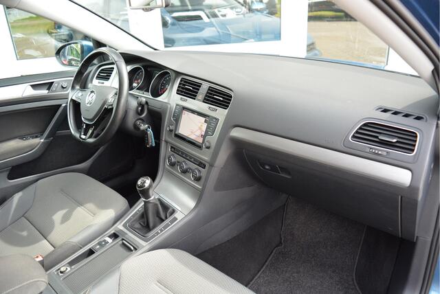 Volkswagen GOLF 1.0 116PK TSI Comfortline Executive | Trekhaak | DAB+ | Clima | PDC | Orig. NL | NAP | Navi |