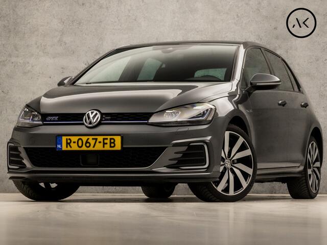 Volkswagen GOLF 1.4 TSI PHEV GTE 204Pk Automaat (VIRTUAL COCKPIT, APPLE CARPLAY, CLIMATE, STOELVERWARMING, SPORTSTOELEN, GETINT GLAS, ADAPTIVE CRUISE, CAMERA, NIEUWSTAAT)