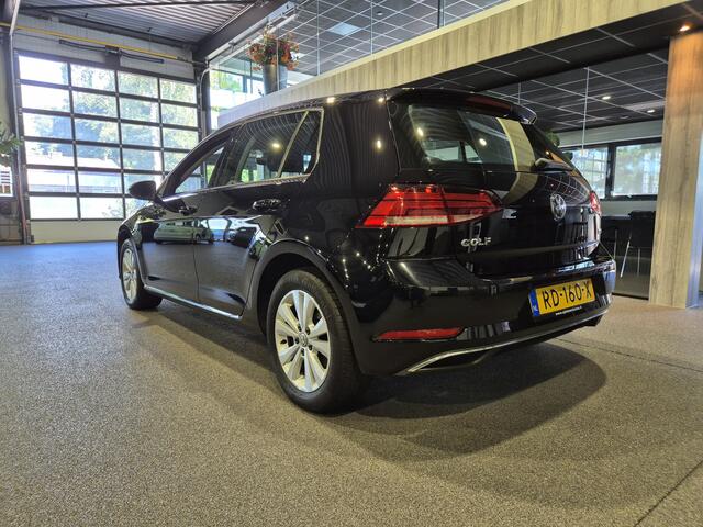 Volkswagen GOLF 1.0TSI 111pk 5drs Comfortline Navi | Clima | PDC 2x | Carplay-Android