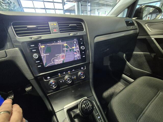 Volkswagen GOLF 1.0TSI 111pk 5drs Comfortline Navi | Clima | PDC 2x | Carplay-Android