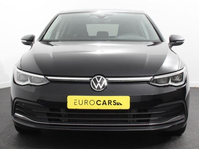 Volkswagen GOLF 1.5 eTSI Style Climate control | Adeptieve cruise control | LED Matrix koplampen | Stoel / Stuurverwarming | PDC VA + Camera | Apple carplay/ Andriod auto