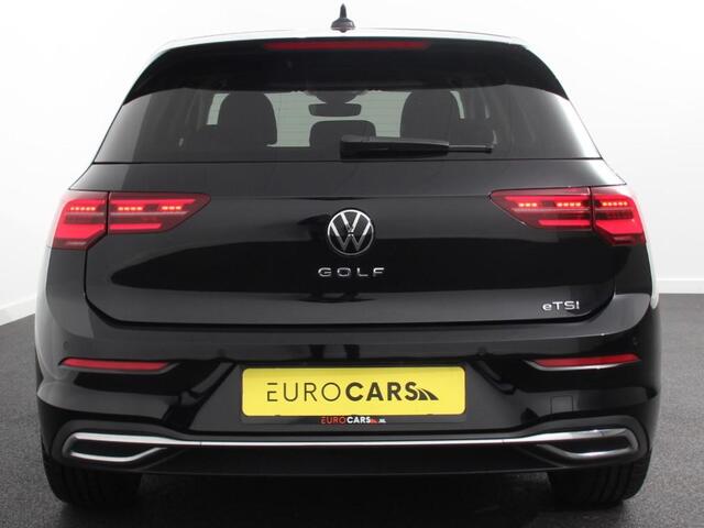 Volkswagen GOLF 1.5 eTSI Style Climate control | Adeptieve cruise control | LED Matrix koplampen | Stoel / Stuurverwarming | PDC VA + Camera | Apple carplay/ Andriod auto