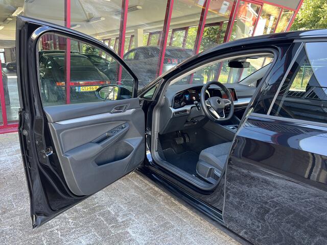 Volkswagen GOLF 1.0 eTSI Life Business | BTW-auto | Trekhaak | DSG |