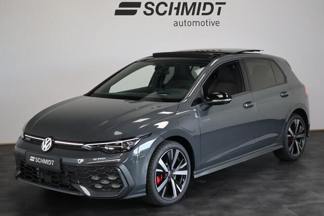 Volkswagen GOLF 1.5 eHybrid GTE 272pk | Panoramadak | Matrix | Trekhaak elektr.