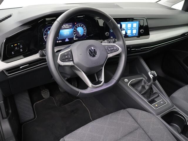 Volkswagen GOLF 1.0 TSI Life | 110 PK | Adaptive cruise control | Climate control | Apple Carplay/Android Auto |