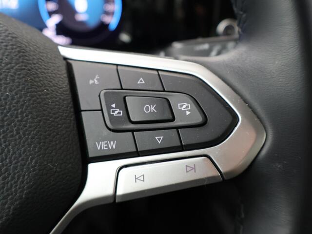 Volkswagen GOLF 1.0 TSI Life | 110 PK | Adaptive cruise control | Climate control | Apple Carplay/Android Auto |