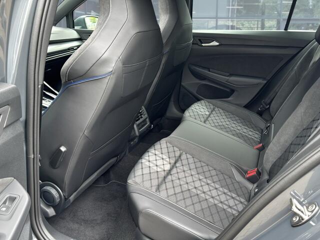 Volkswagen GOLF 1.5 eTSI R-LINE PANO-DAK/CAMERA/NAVI/CARPLAY/ACC/STOEL-STUURVERW