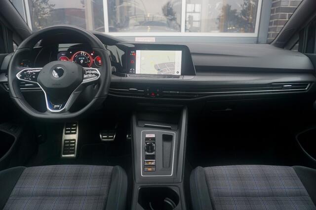 Volkswagen GOLF 1.4 TSI E-HYBRID GTE AD. CRUISE - STUURVERW. - PDC - 19 INCH