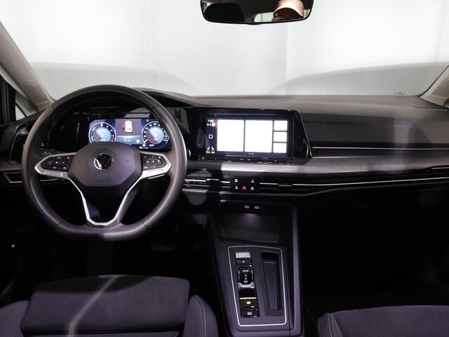 Volkswagen GOLF 1.4 eHybrid Style 204 pk Automaat (DSG) | Navigatie | Parkeersensoren | Achteruitrijcamera | Autom. airco (3 zones) | Elektr. bestuurdersstoel | Voll. digitaal instrumentenpaneel |