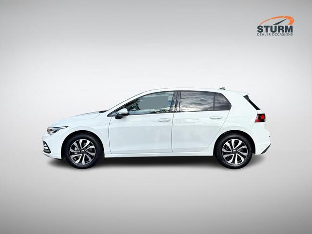 Volkswagen GOLF 1.0 eTSI Life Automaat | Stuur- + Stoelverwarming | Dodehoek Detectie | Navigatie Full-Map | Camera | Apple Carplay/Android Auto | Adapt. Cruise Control | Rijklaarprijs!