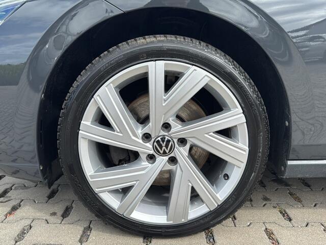 Volkswagen GOLF 2.0 TDI DSG LIFE NAVI/CARPLAY/ACC/PDC/STOEL/STUURVERW