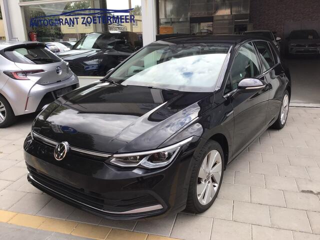 Volkswagen GOLF 1.5 eTSI Style