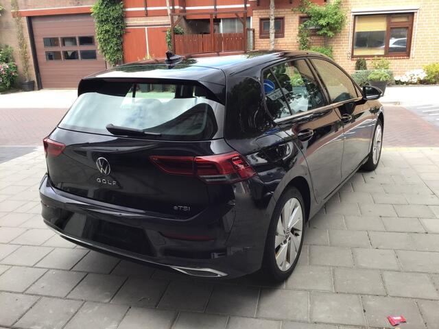 Volkswagen GOLF 1.5 eTSI Style
