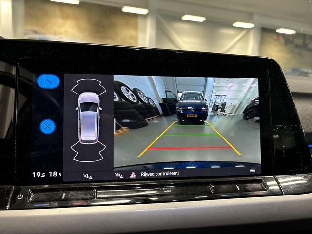 Volkswagen GOLF Variant 1.0 eTSI 110pk DSG Life · Camera · Elek. Trekhaak · Apple/Android Car Play · Navigatie · 16'' Inch · P-Sensoren · 16'' Inch · Garantie t/m 06-05-2027 of 100.000km
