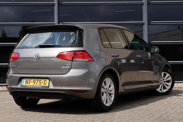 Volkswagen GOLF 1.0 TSI Comfortline NL-auto|Navi|Goed onderhouden