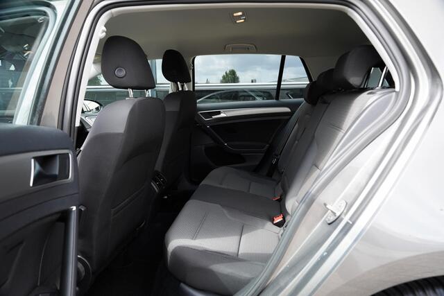 Volkswagen GOLF 1.0 TSI Comfortline NL-auto|Navi|Goed onderhouden