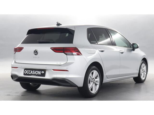 Volkswagen GOLF 1.0 eTSI Automaat | Life Business | Camera | Ergo. stoelen | Mild Hybrid