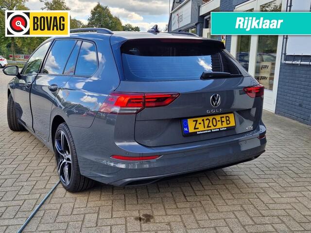 Volkswagen GOLF 1.5 TSI LIFE Bus. Autom. Navi+ Climate DAB Apple Car Trekh.