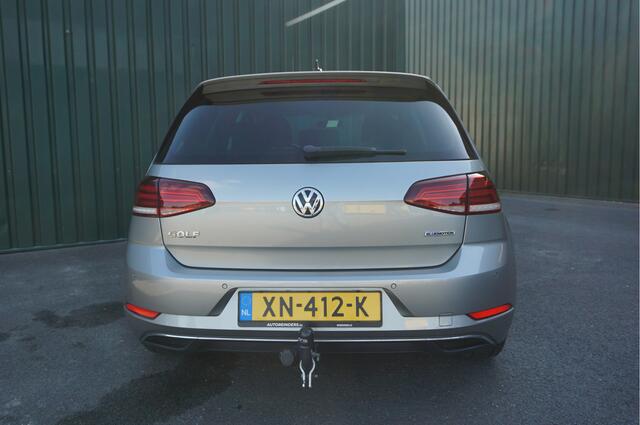 Volkswagen GOLF 1.5TSI 130pk Comfortline 5-drs + Trekhaak/ Navi/ Carplay/ Adapt.Cruise/ PDC/ Garantie!