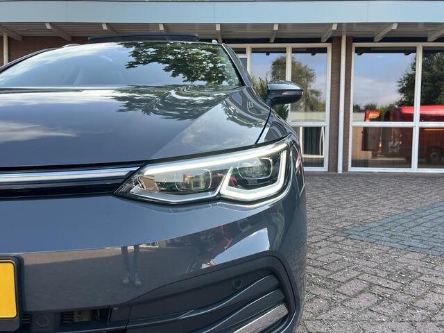 Volkswagen GOLF Variant 1.5 eTSI R-Line Business