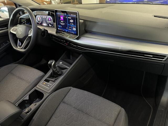 Volkswagen GOLF 1.5 TSI Life | Handgeschakeld | Stuur/Stoelverwarming | Carplay | ACC | Clima | ( Vesteging - Nieuwegein )