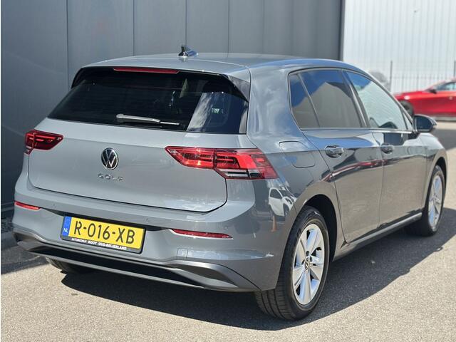 Volkswagen GOLF 1.0 TSI Life