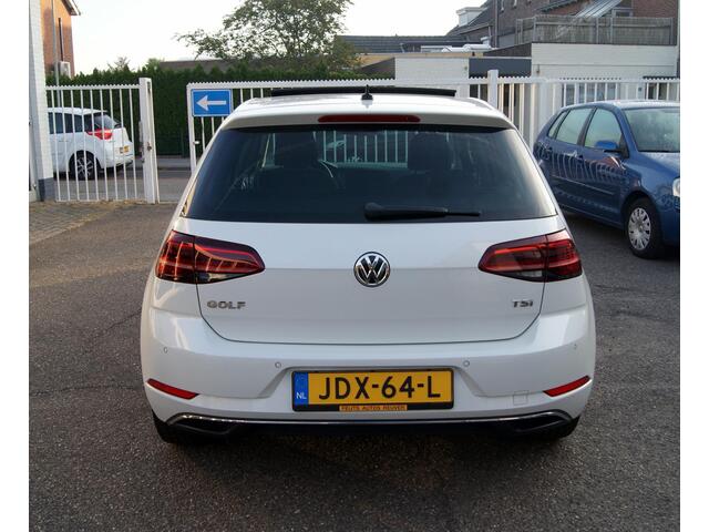 Volkswagen GOLF 1.0 TSI Comfortline Business Navi,Cruise,Pdc,Clima,Panoramadak,Rijklaarprijs!!