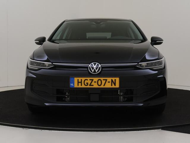 Volkswagen GOLF 1.5 eHybrid Life Edition