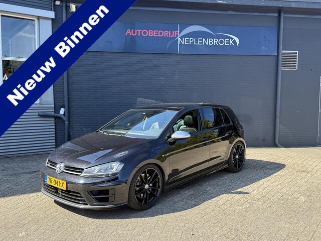 Volkswagen GOLF 2.0 TSI R 4Motion Bj 2016 301pk Schuifdak,Leer,Navi,18Inch Nwe motor !! Vol optie !!