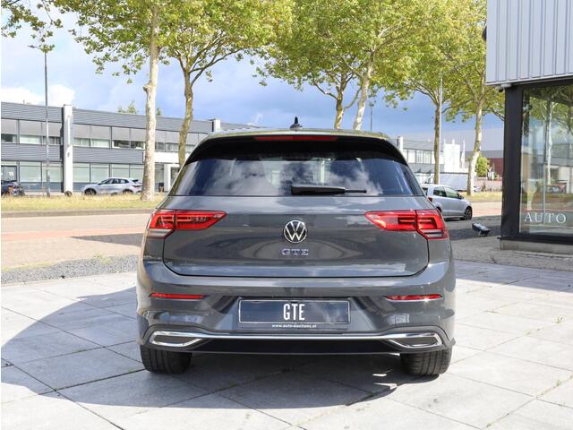 Volkswagen GOLF GTE 1.4 eHybrid PHEV | 245PK | Adaptive Cruise | Stoel&Stuurverwarming | LED Mistlampen | 18"Inch | Getint Glas |