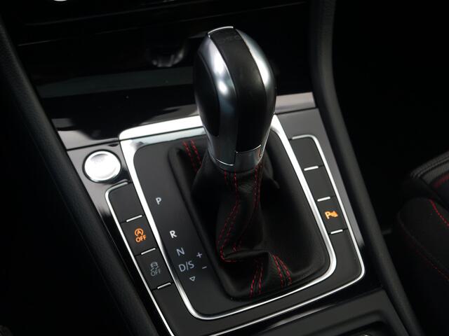 Volkswagen GOLF 2.0 TSI GTI Performance | panorama | dynaudio | led | keyless go&entry..