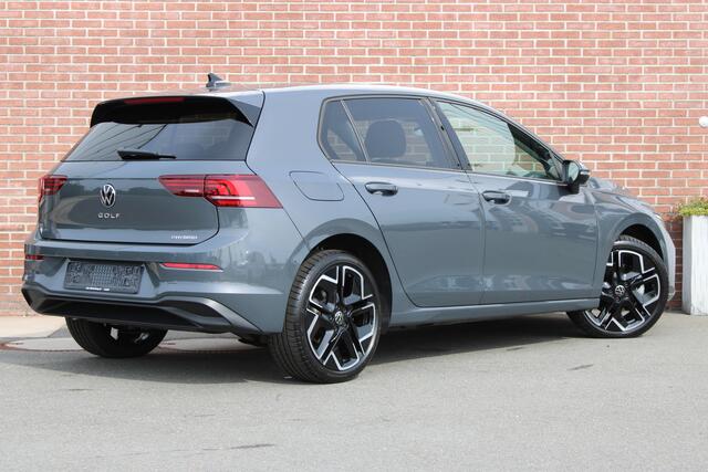 Volkswagen GOLF 1.5 eHybrid Style 204PK |18-INCH|LED|ACC|CAMERA|STUUR-STOELVERWARMING|