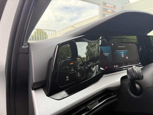 Volkswagen GOLF 1.5 TSI Style | ACC | PDC V+A | Navi | Clima | Led Koplampen | LM Velgen | RIJKLAARPRIJS INCL 12 MAANDEN GARANTIE EN BEURT