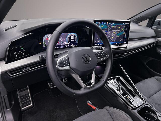 Volkswagen GOLF 50 Edition 1.5 TSI eHybrid 204pk DSG Automaat Adaptive cruise control, Stuurwiel verwarmd, Navigatie, Achteruitrijcamera, LED koplampen, Stoelverwarming