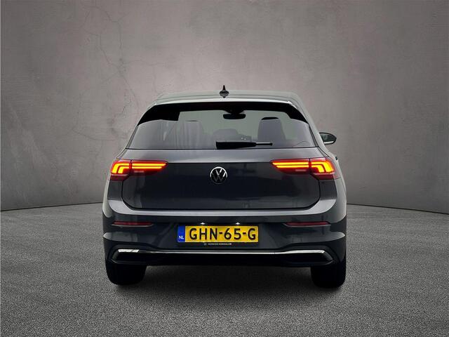 Volkswagen GOLF 50 Edition 1.5 TSI eHybrid 204pk DSG Automaat Adaptive cruise control, Stuurwiel verwarmd, Navigatie, Achteruitrijcamera, LED koplampen, Stoelverwarming